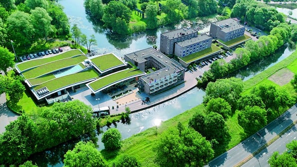 Luchtfoto Mitland - Hotel Mitland