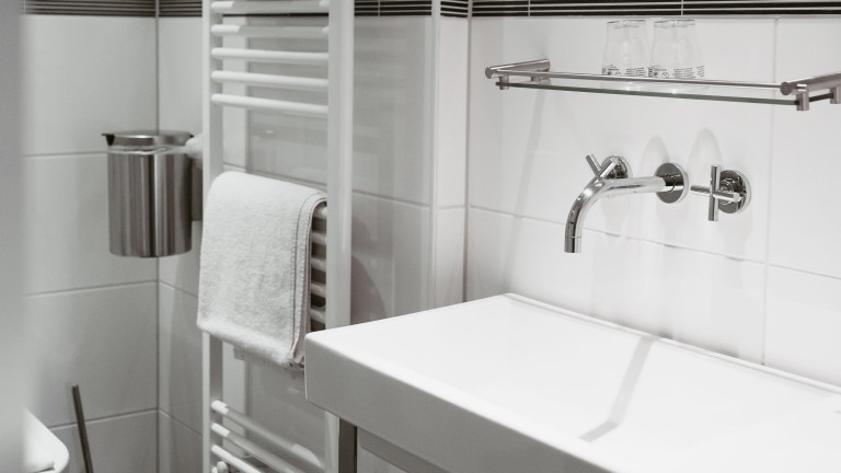 Familiekamer met balkon - Hotel Restaurant Victoria - Bergen aan Zee