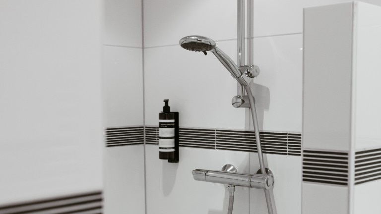 Familiekamer met balkon - Hotel Restaurant Victoria - Bergen aan Zee