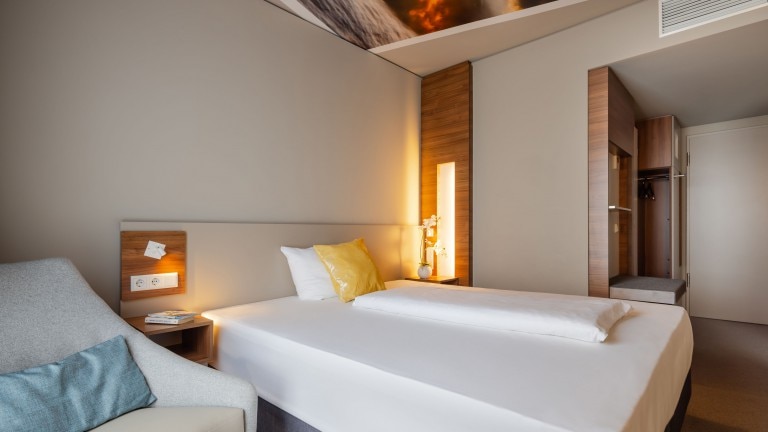 Eenpersoonsbed - Hey Lou Monheim am Rhein