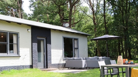 Buitenaanzicht - Camping Ommerland