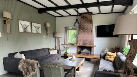 Woonkamer - Camping Ommerland