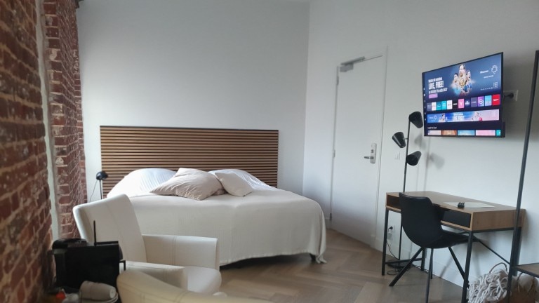 Kerk binnentuin suite - BnB Riekelt