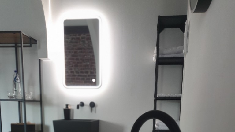 Kerk binnentuin suite - BnB Riekelt