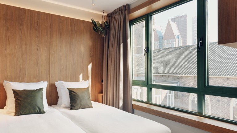 Basic twin room - Townhouse den Haag