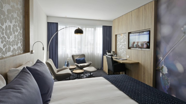 Suite - De Zoete Inval