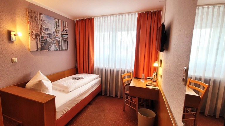 Eenpersoonskamer - Hotel Restaurant Ruppert