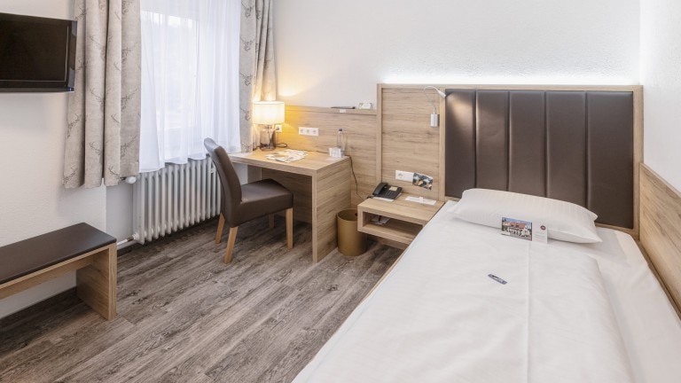Eenpersoonskamer - Flair Hotel Gasthof Hirsch