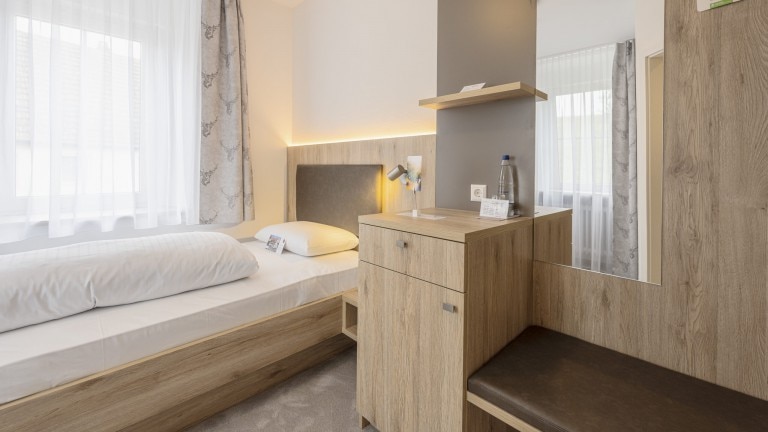 Eenpersoonskamer - Flair Hotel Gasthof Hirsch