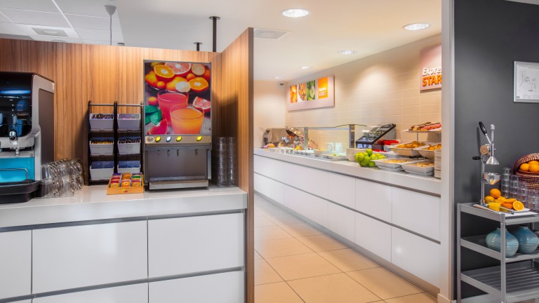 Ontbijtbuffet - Holiday Inn Express Arnhem