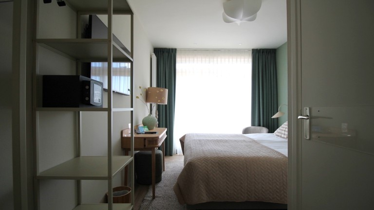 Comfort kamer zeezicht met balkon - Beach Hotel Bergen aan Zee