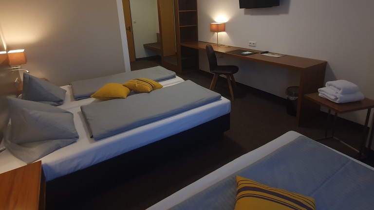 Driepersoonskamer - Hotel Drei Lilien