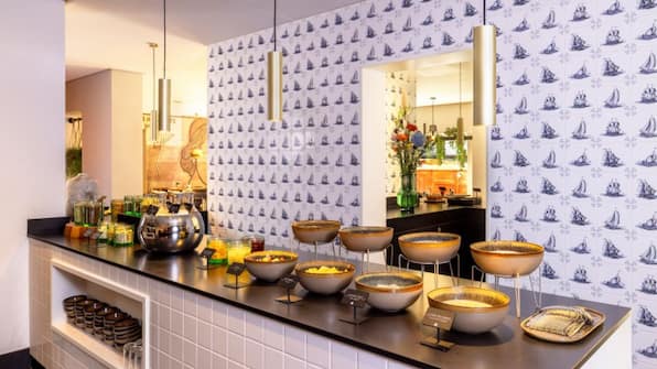 Ontbijtbuffet - NH Amsterdam Leidseplein Ontbijtbuffet - NH Amsterdam Leidseplein