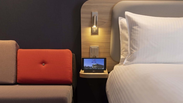 Queen standaard met slaapbank - Holiday Inn Express