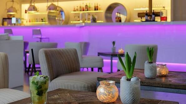 Bar - FourSide Plaza Hotel Trier