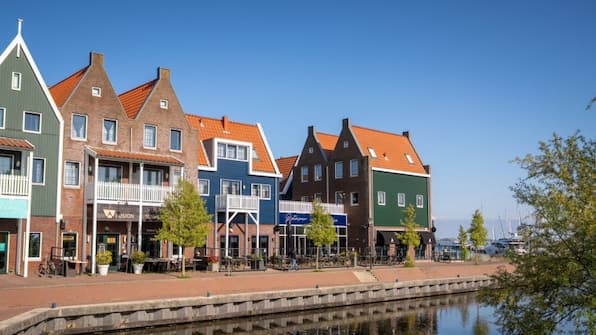 Roompot Marinapark Volendam - Hotel