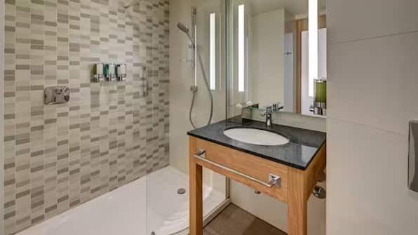 Standaard kamer Queen - Hampton by Hilton Berlin City Centre Alexanderplatz Standaard kamer Queen - Hampton by Hilton Berlin City Centre Alexanderplatz