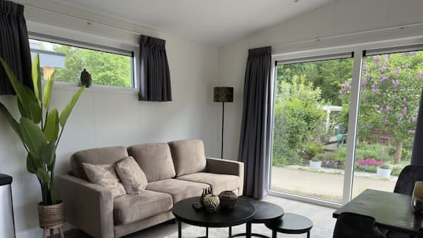 Brielse Lodge - Camping De Meeuw