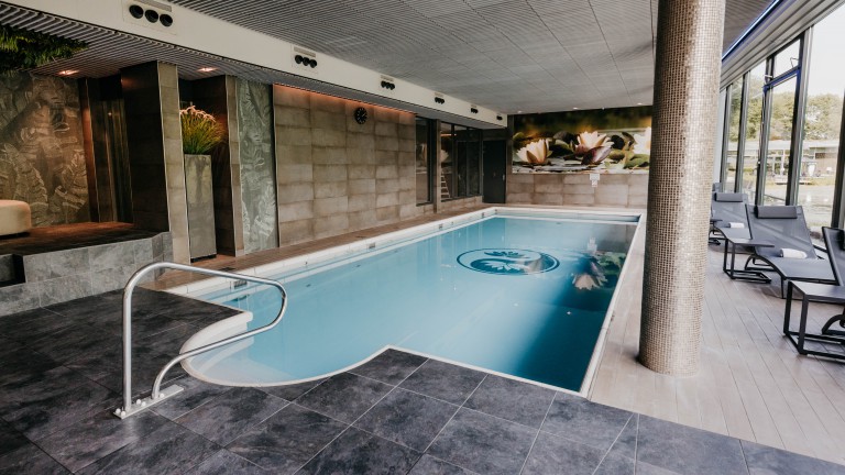 Zwembad - Hotel Mitland