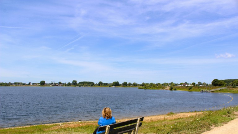 Aan het water - Maaspark de Lithse Ham