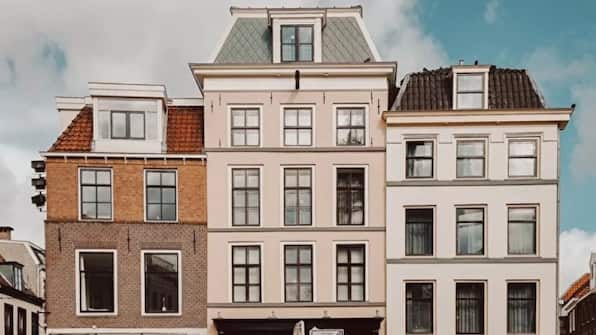 Mother Goose Hotel - Mother Goose Hotel