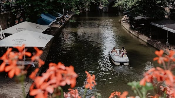 Utrecht - Mother Goose Hotel