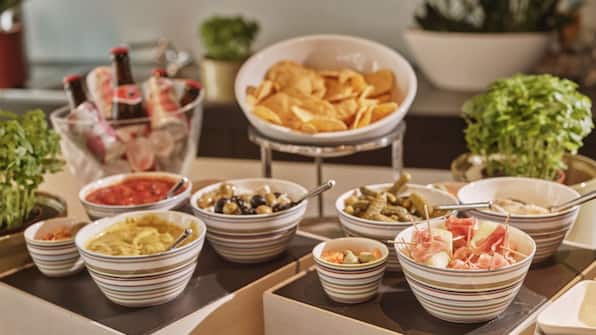 Aperitivo - BANKS Antwerp Aperitivo - BANKS Antwerp