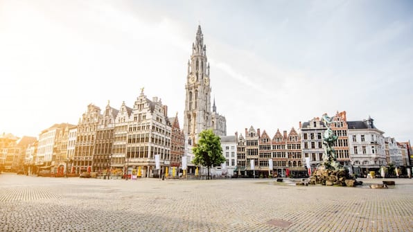 Antwerpen - BANKS Antwerp Antwerpen - BANKS Antwerp