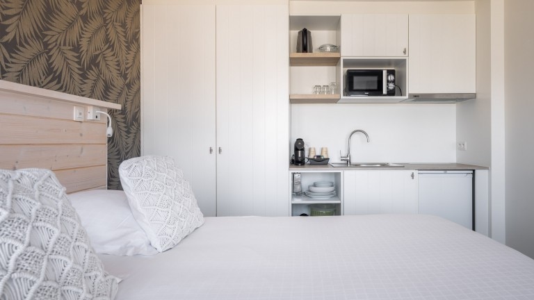 Cosy studio - West Bay Hotel