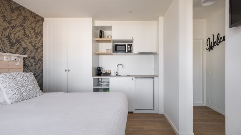 Cosy studio - West Bay Hotel