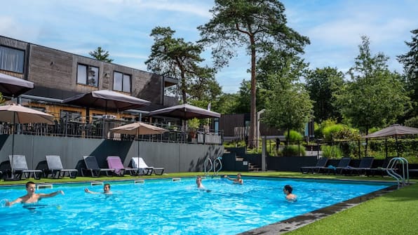 Zwembad - TopParken Recreatiepark Beekbergen Zwembad - TopParken Recreatiepark Beekbergen