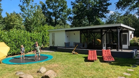 Buitenaanzicht - Vakantiepark De Kremmer Buitenaanzicht - Vakantiepark De Kremmer