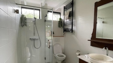 Badkamer - Vakantiepark De Kremmer Badkamer - Vakantiepark De Kremmer