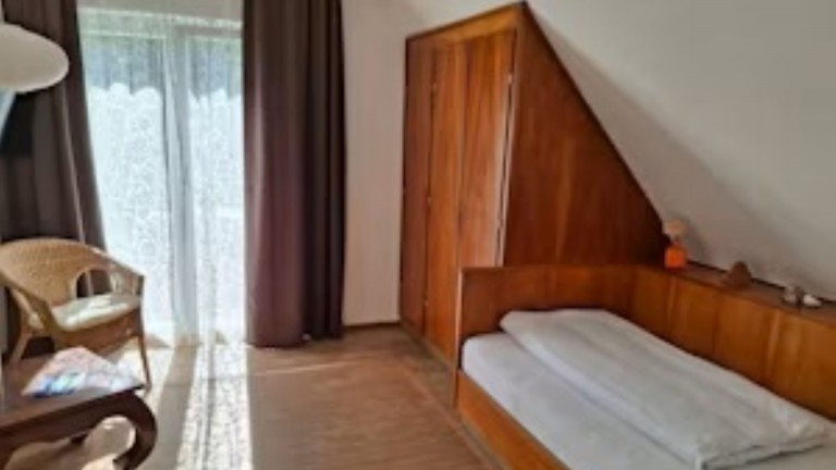 Eenpersoonskamer met balkon - Landgasthof Grüner Baum
