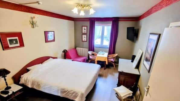 Standaard kamer - Hotel Restaurant Bonhomme Standaard kamer - Hotel Restaurant Bonhomme