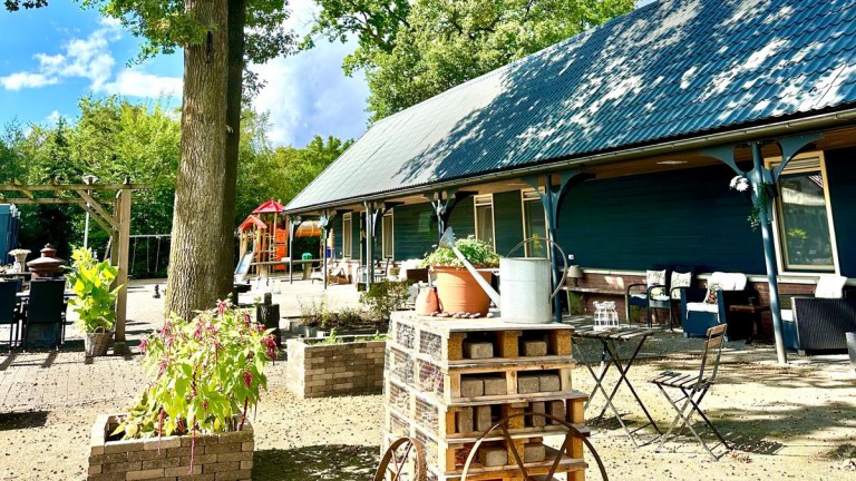 Binnenplein - Gasterij Hotel Dennenoord
