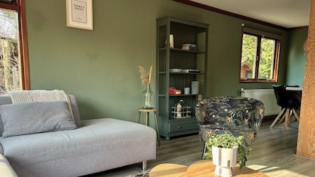 Woonkamer - Bungalowpark Het Verscholen Dorp