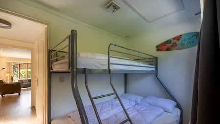 Slaapkamer - Bungalowpark Het Verscholen Dorp