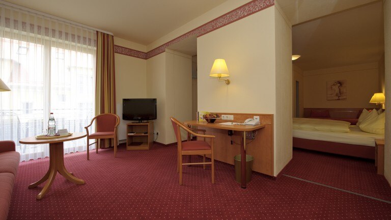 Grote tweepersoonskamer met balkon - Hotel Adlerbräu