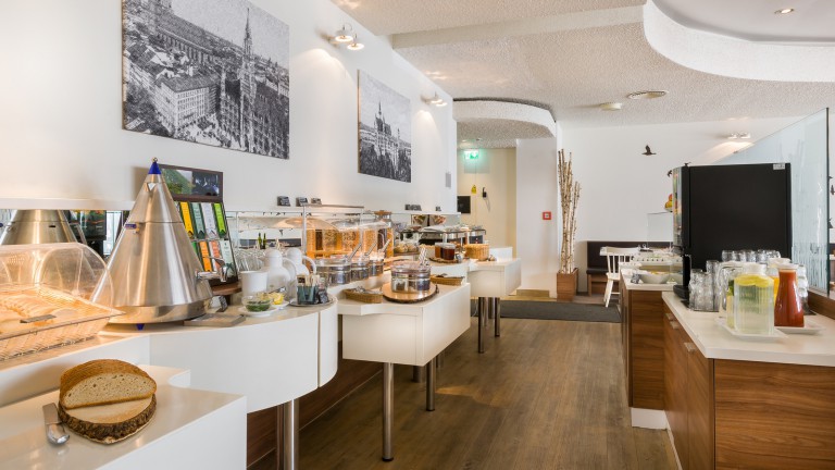 Ontbijt - Sure Hotel by Best Western München Hauptbahnhof