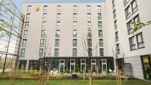 Hotel Super 8 by Wyndham Munich City West - Hotel Super 8 by Wyndham Munich City West Hotel Super 8 by Wyndham Munich City West - Hotel Super 8 by Wyndham Munich City West