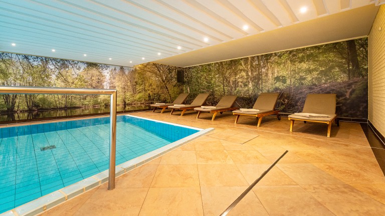 Zwembad - MUNTE - Wellnesshotel am Stadtwald