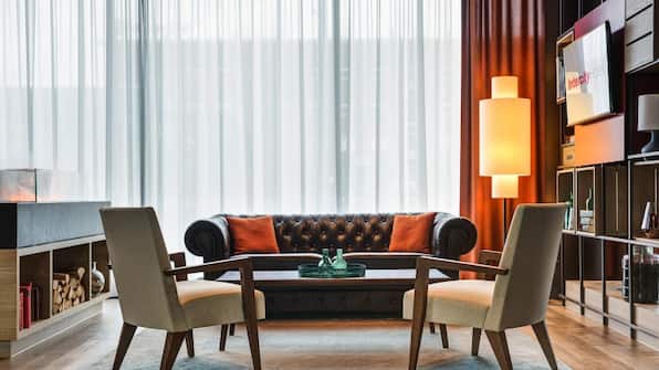 Lobby - IntercityHotel Duisburg Lobby - IntercityHotel Duisburg