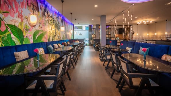 Restaurant - NYX Hotel Hamburg Restaurant - NYX Hotel Hamburg