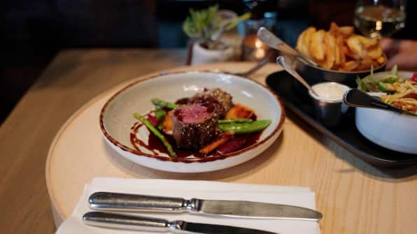 Culinair - Hotel Restaurant De Wolfsberg Culinair - Hotel Restaurant De Wolfsberg