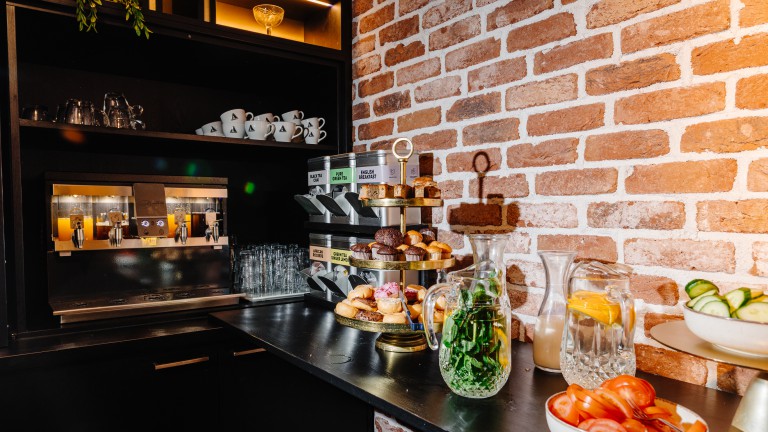 Ontbijtbuffet - Ambassador City Centre Hotel