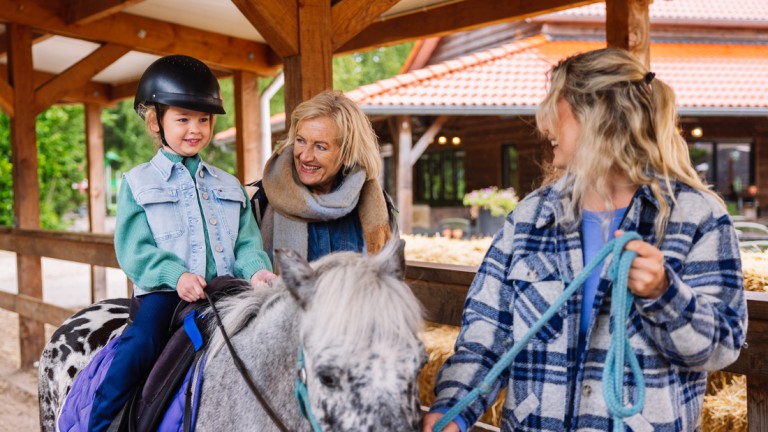 Ponyrijden - Landal Het Land van Bartje