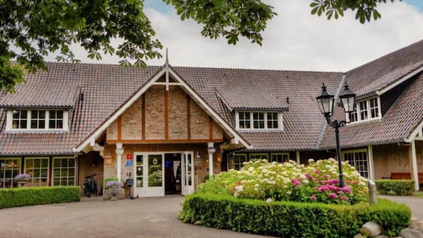 voorkant - Landhuishotel en Restaurant de Bloemenbeek