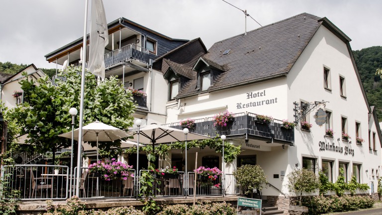Hotel Restaurant Weinhaus Berg - Hotel Restaurant Weinhaus Berg