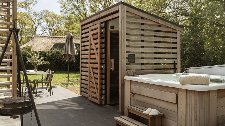 Lodge met whirlpool - Suitelodges Gooilanden